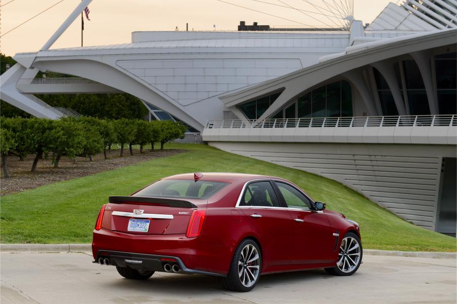  Cadillac CTS-V 2016 года  (NA) (фото 30 из 34)